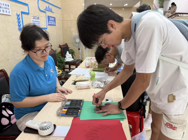 解锁“Campus Walk”，江西理工大学迎新“闯关”玩转安全健康知识